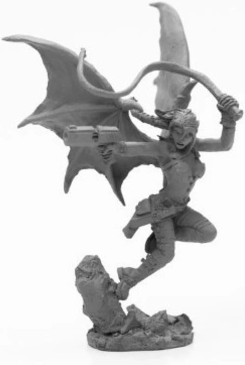 Adventure Sophie Miniature 25mm Heroic Scale Figure Dark Heaven Legends Reaper Miniatures