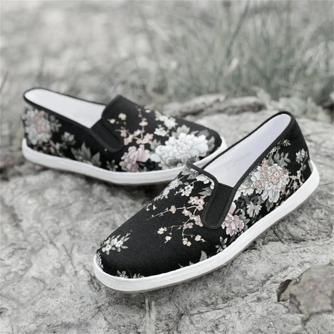 Chinese Traditional Old Beijing Handmade Melaleuca Sole Flower Cloth Shoes,Men's Fashion Pattern Casual Cloth Shoes,Black,10.5