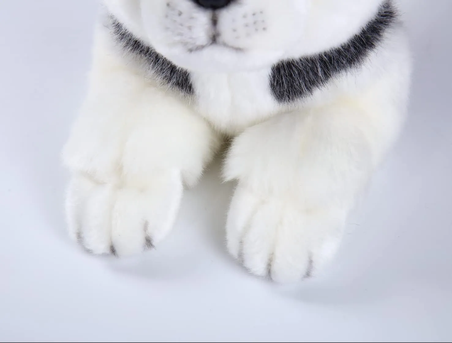 CU-MATE 15.7'' Siberian Husky Stuffed Dog Animal Simulation-Realistic & Lifelike Soft Handmade Lying Dog Plush Toy Puppy -Present Gift for Boys and Girls