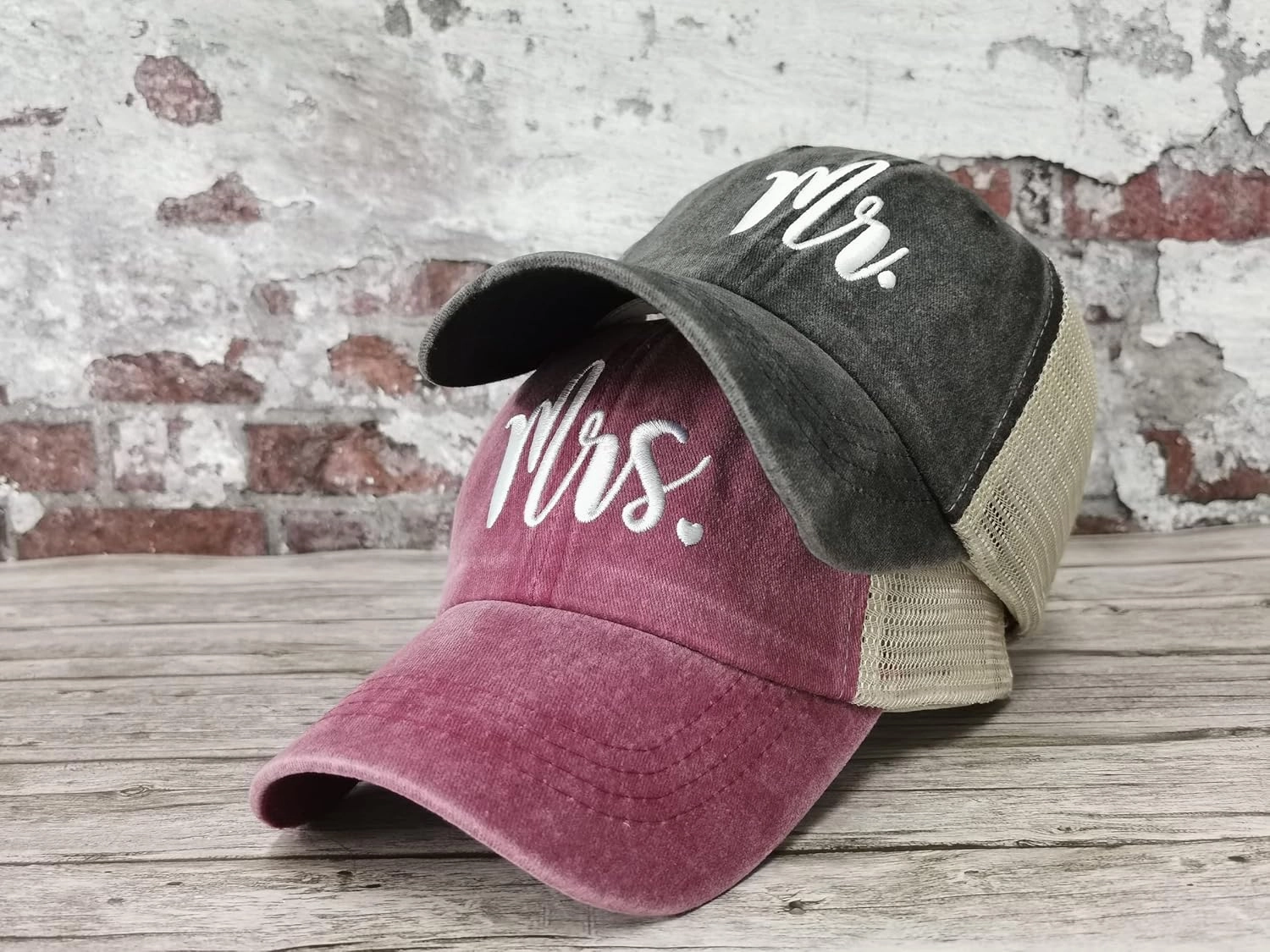 Hepandy Mr Mrs Mom Dad Captain First Mate Mama and Mini Baseball Hats