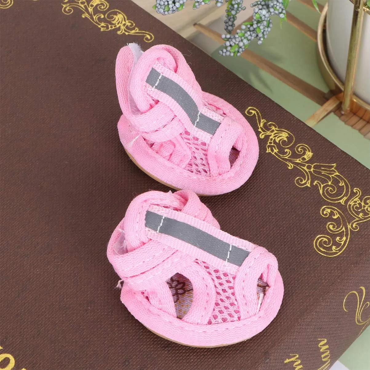 iplusmile Small Dog Shoes for Hot Pavement, Puppy Breathable Dog Booties, Pet Sandals Paw Protector Mesh Booties for Small Pet Dog Cat Puppy Walking Runnning (4 Pack)