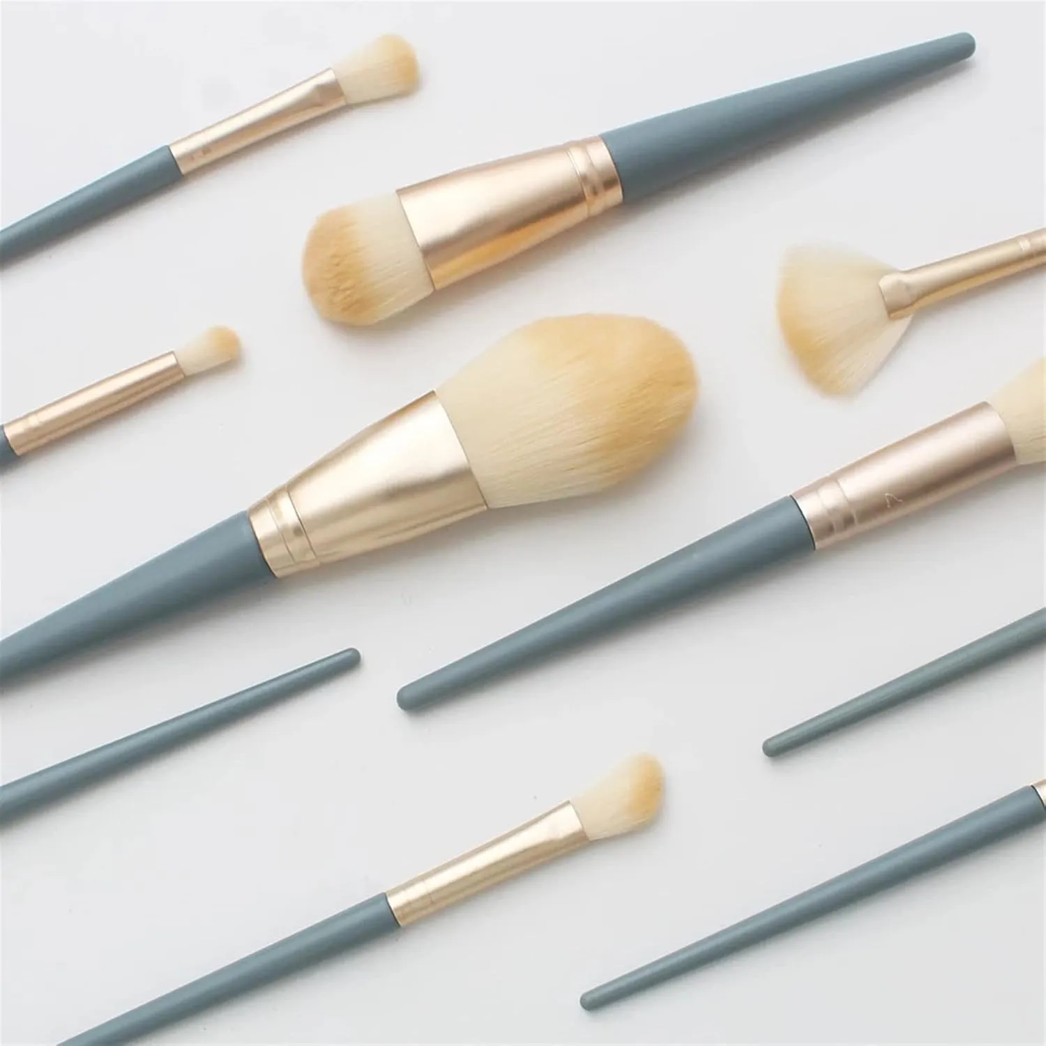 Makeup Brushes Set Professional Soft Rich hair Eyeshadow Eyebrow Brush Beauty Cosmetics Concealer Makeup Brushes(1,Blue)