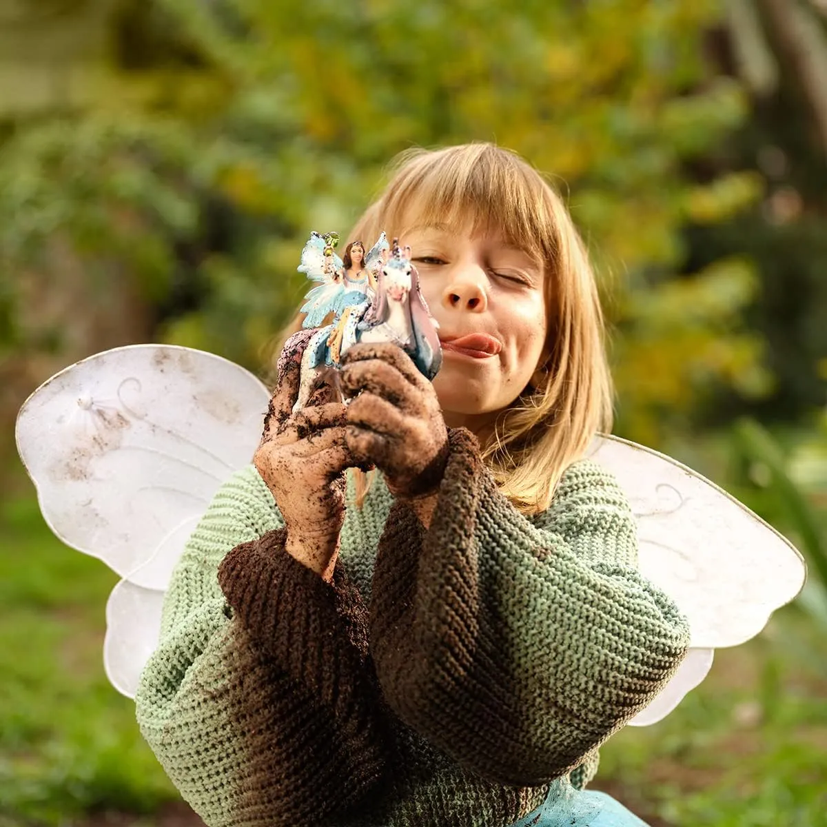 Schleich Bayala Fairy Eyela with Princess Unicorn Playset - Sparkling Flying Princess Doll with Unicorn and Magic Wand, Birthday Gift for Girls and Boys Ages 5-12