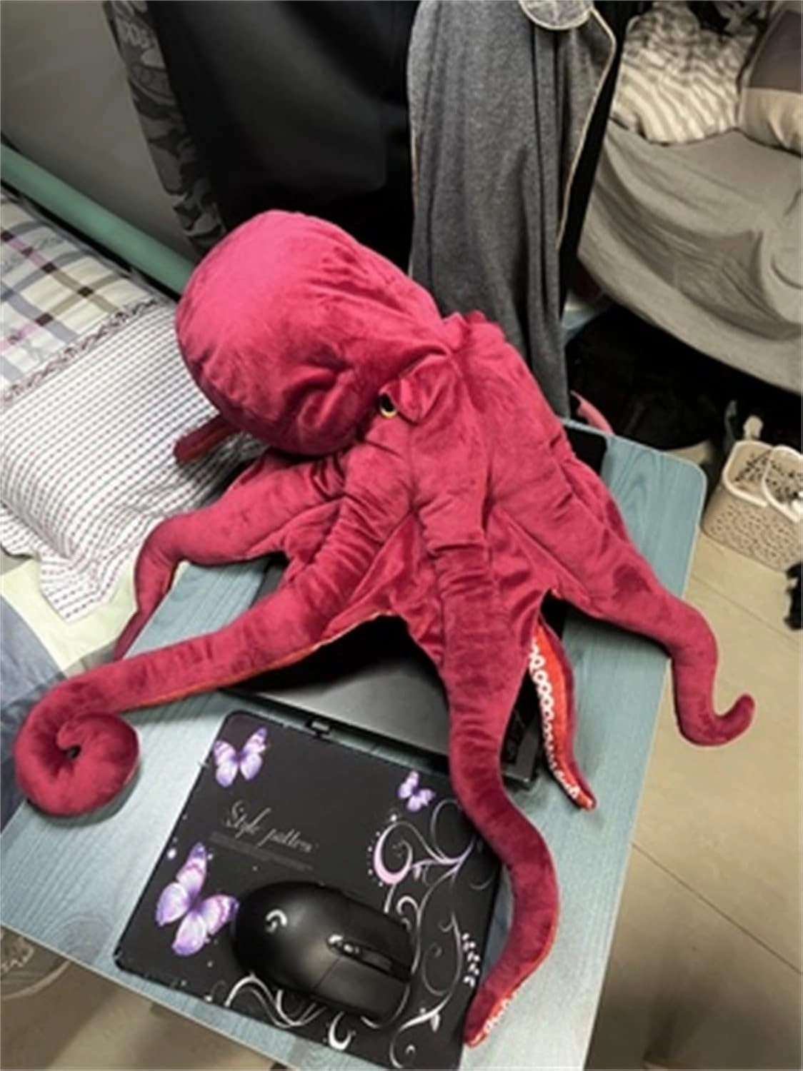 TAMMYFLYFLY Cute Octopus Plush Toy - Super Lovely Red Soft Real Life Octopus Giant Realistic Stuffed Animal Toys, Deep Sea Creeping Animal Octopuses Plush Toys (32inch)