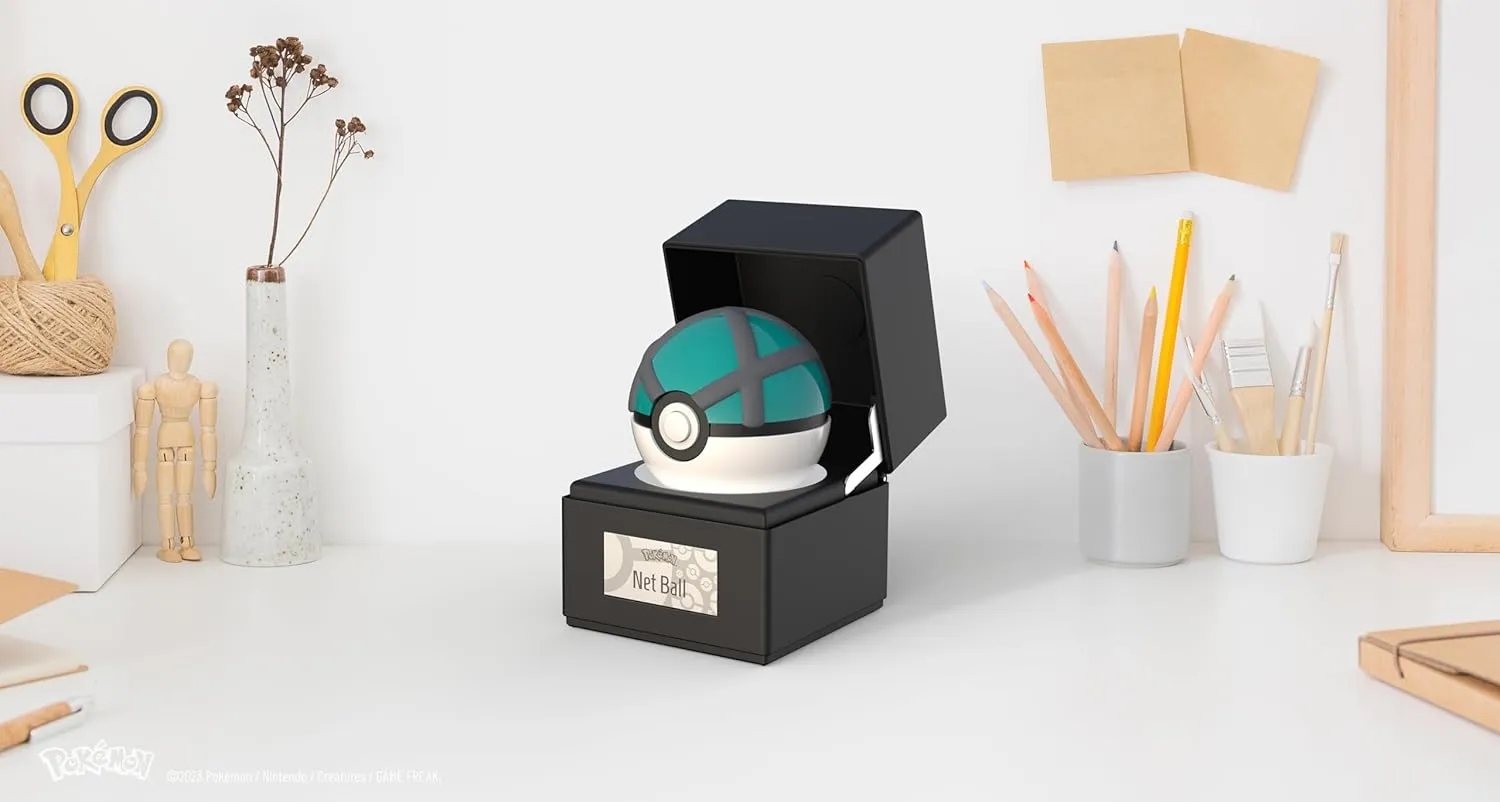 The Wand Company Original Poké Ball Authentic Replica - Realistic, Electronic, Die-Cast Poké Ball with Display Case Light Features – Officially Licensed by Pokémon