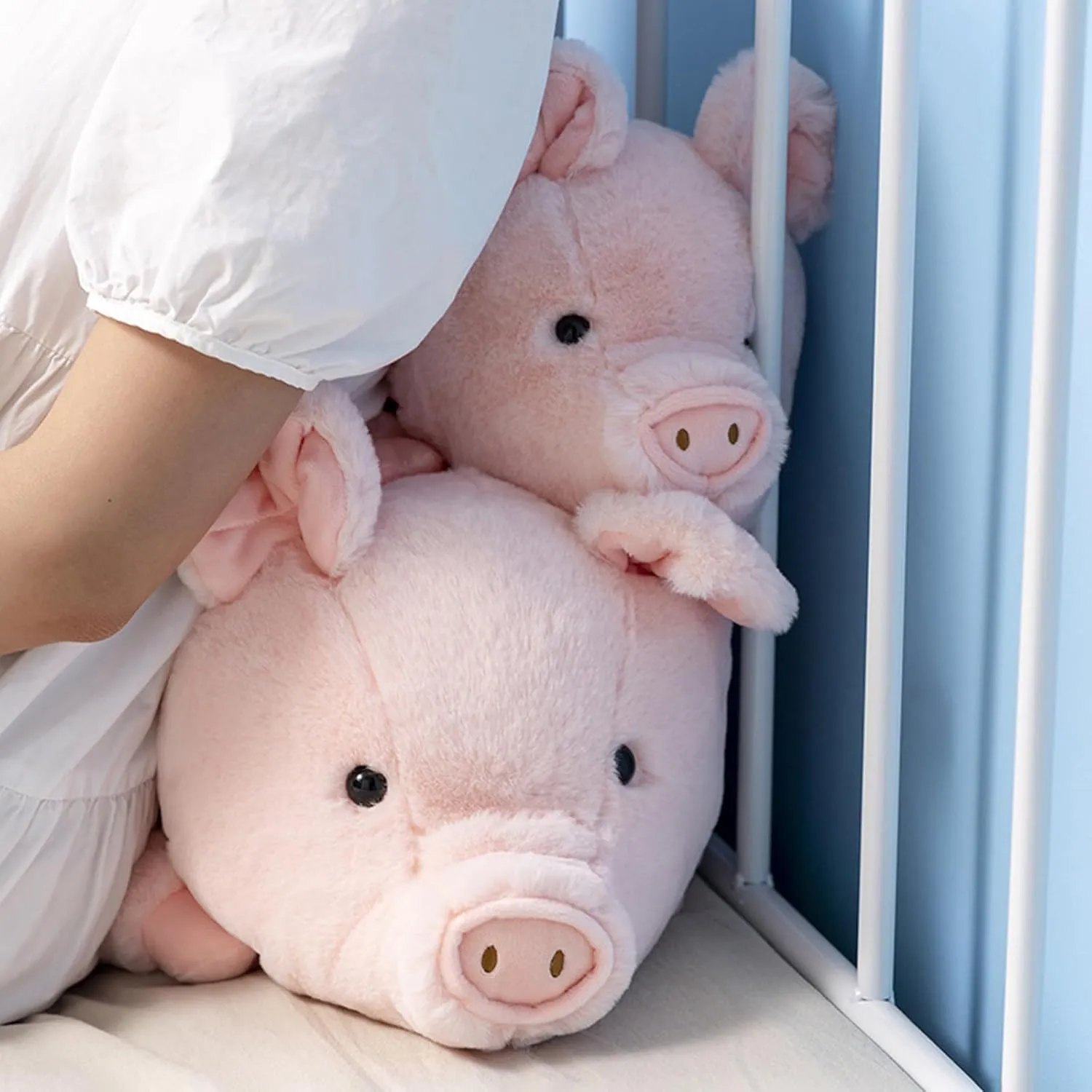 Weighted Stuffed Animals, 3.3lbs Weighted Pig Stuffed Animal Cute Pig Plush Animals Hugging Pillow Toy Gifts for Adults and Kids, 19.6 inch
