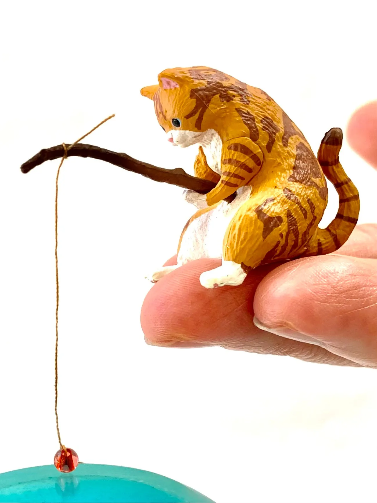X 70751 FISHING CATS BLIND BOX-DISCONTINUED
