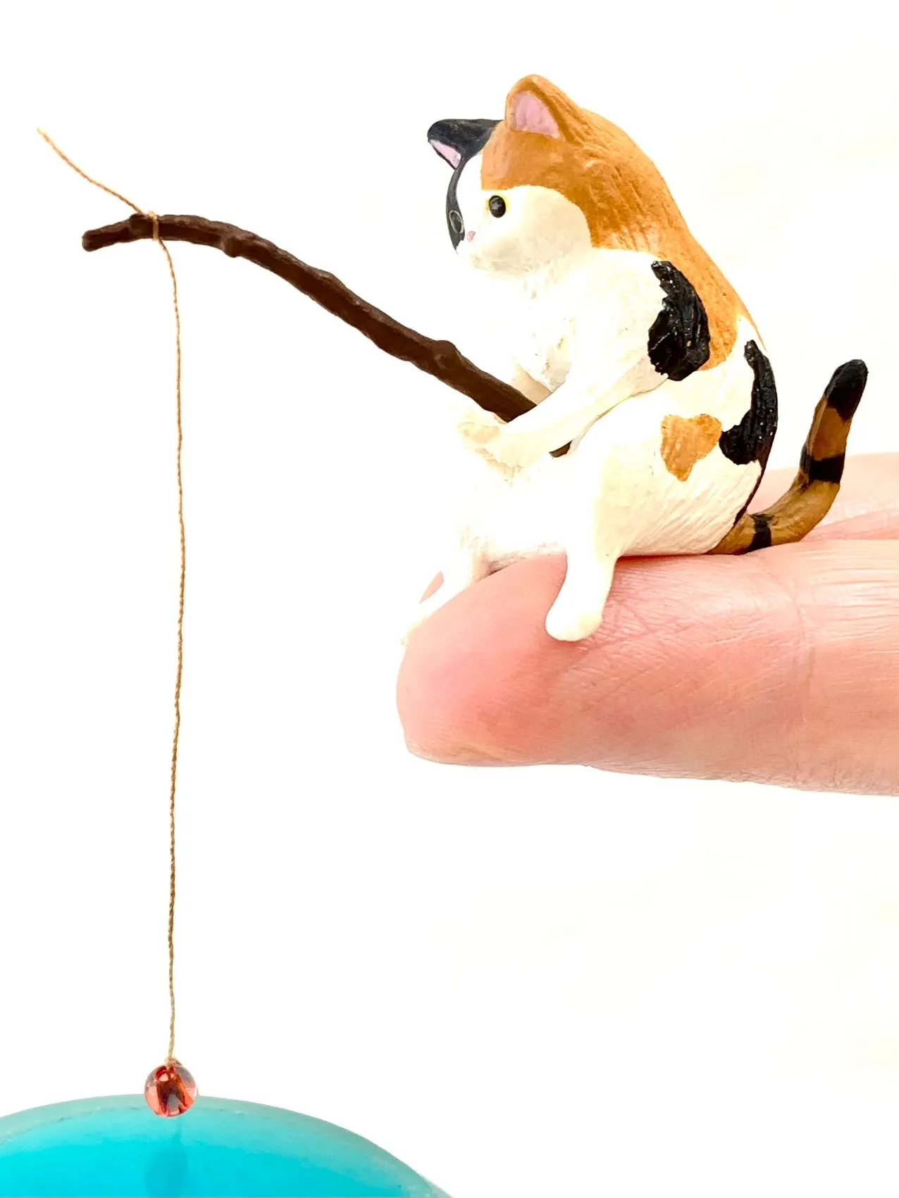 X 70751 FISHING CATS BLIND BOX-DISCONTINUED