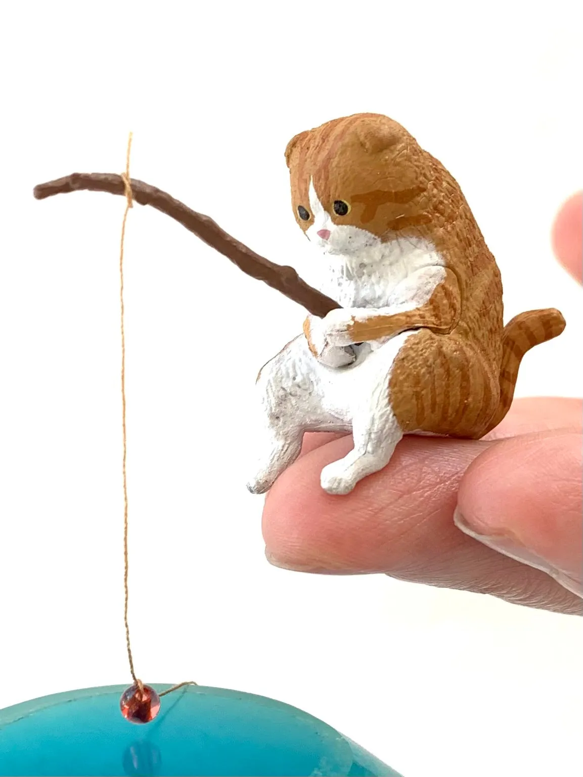 X 70751 FISHING CATS BLIND BOX-DISCONTINUED